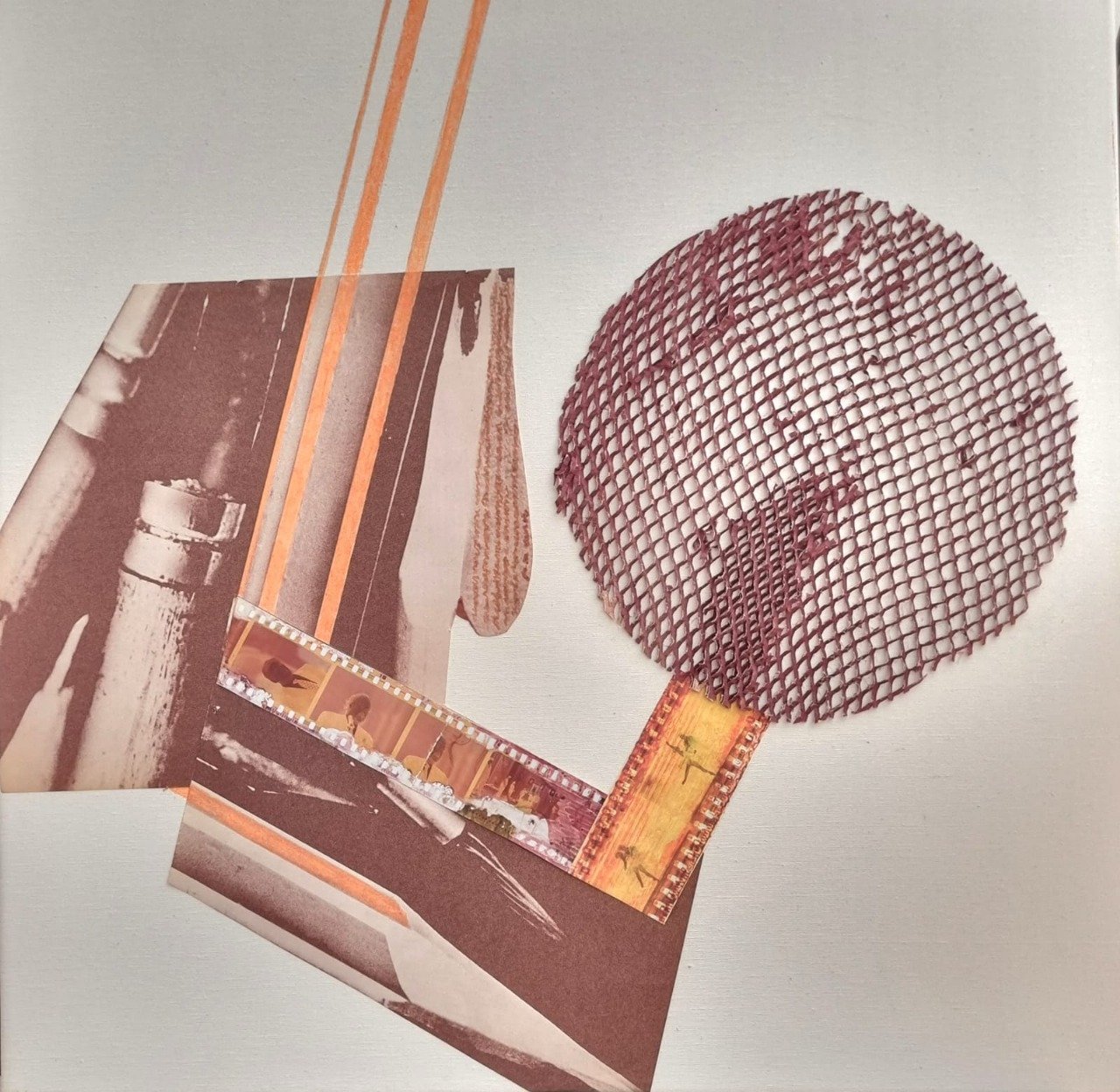 Sin titulo 3/Técnica: Collage/Medidas: 50 cm x 50 cm/Año 2025 Sin titulo 3/Técnica: Collage/Medidas: 50 cm x 50 cm/Año 2025